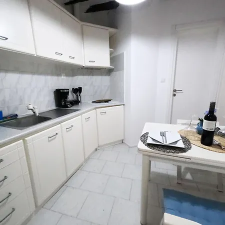 Holiday home παραδοσιακή στην αγορά Parikia (Paros)